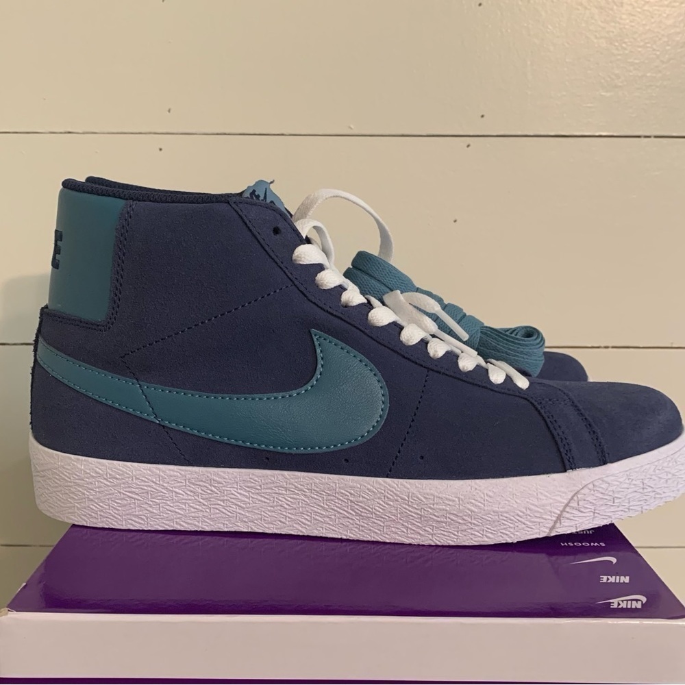 Nike SB Zoom Blazer Mid Midnight Navy/ Noise Aqua FD0731 400 - New